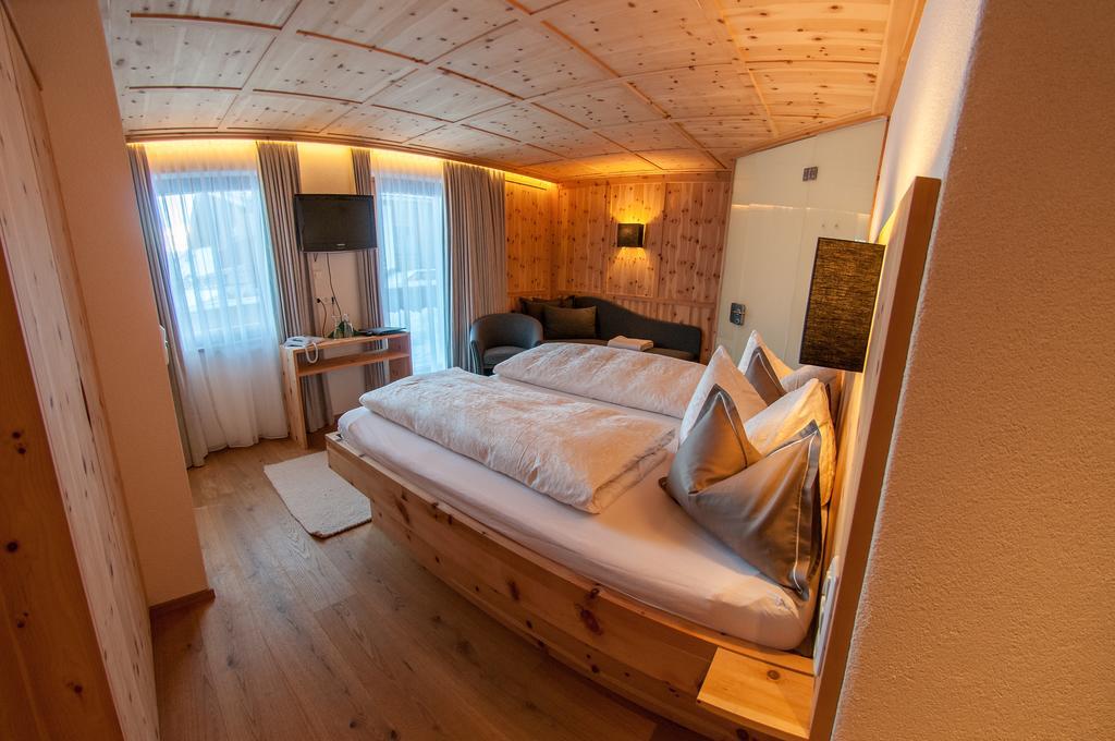 Pension Alwin Lech am Arlberg Zimmer foto