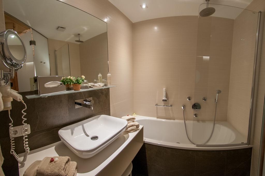 Pension Alwin Lech am Arlberg Zimmer foto