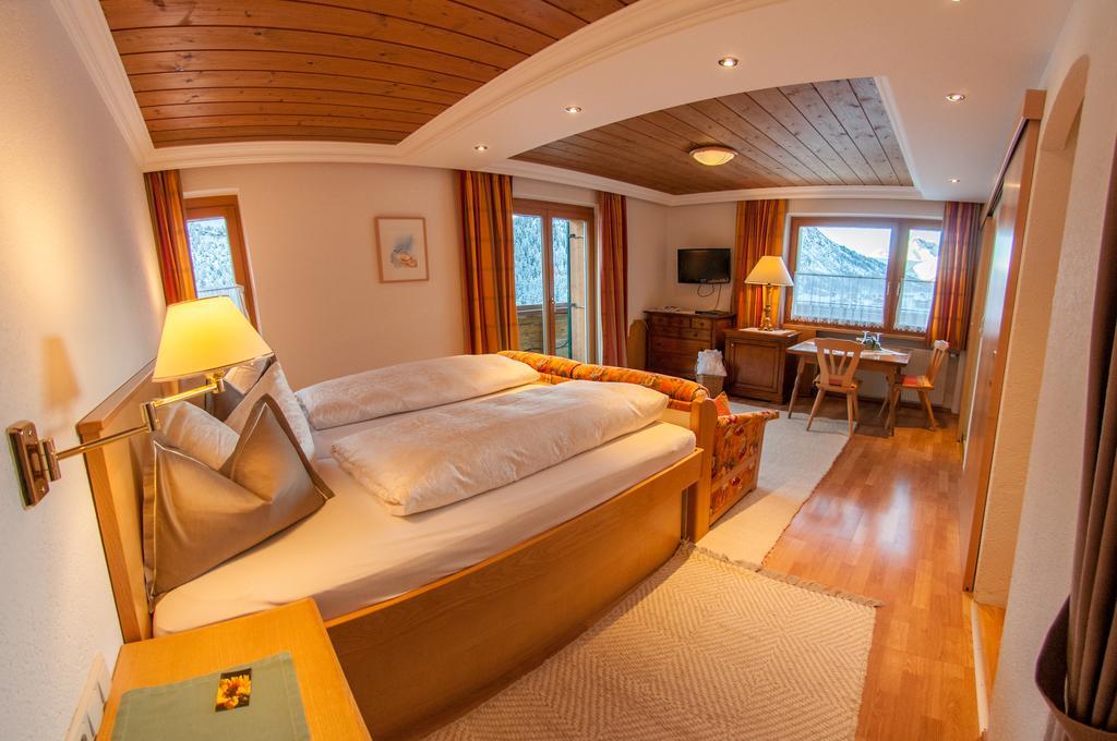 Pension Alwin Lech am Arlberg Exterior foto