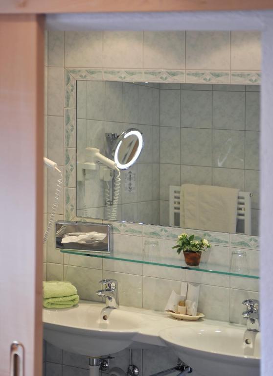 Pension Alwin Lech am Arlberg Zimmer foto